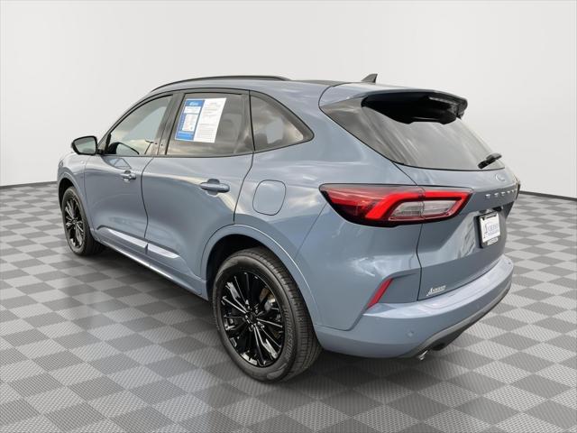 2025 Ford Escape ST-Line Elite