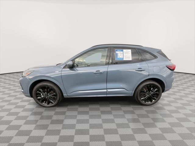2025 Ford Escape ST-Line Elite
