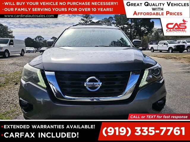 2017 Nissan Pathfinder SV