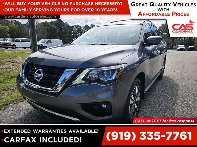 2017 Nissan Pathfinder SV