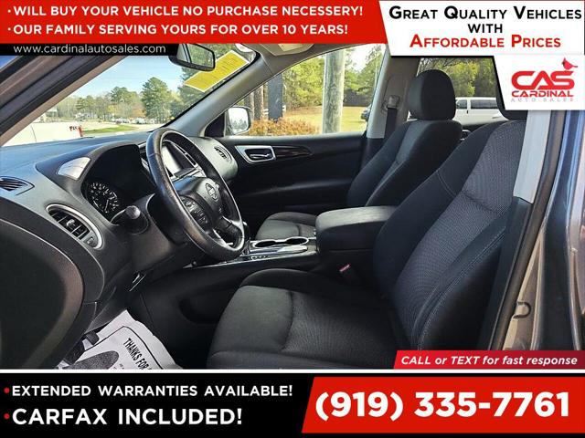 2017 Nissan Pathfinder SV