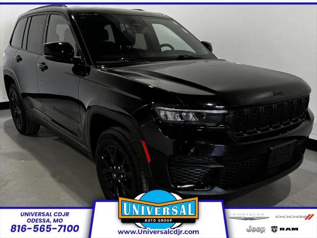 2025 Jeep Grand Cherokee Altitude 4x4 for sale in Odessa, MO