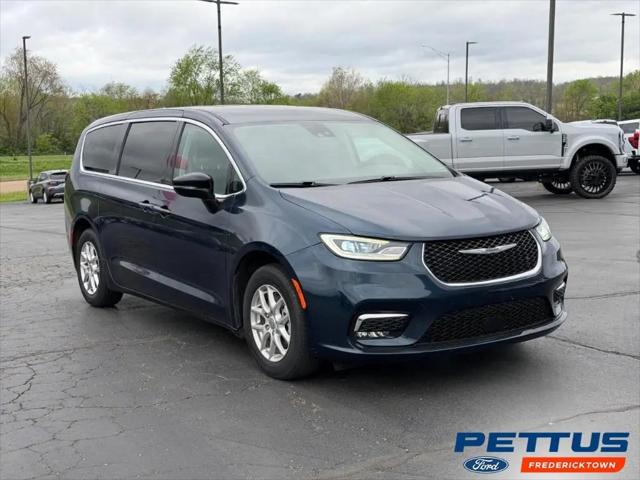 2024 Chrysler Pacifica Touring L for sale in Fredericktown, MO