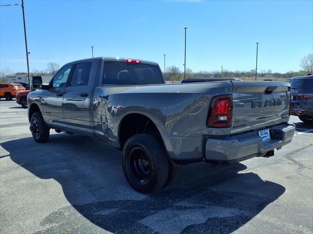 2026 Ram 3500 Big Horn Crew Cab 4x4 8' Box