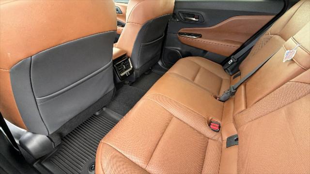 2025 Toyota Crown Signia Limited