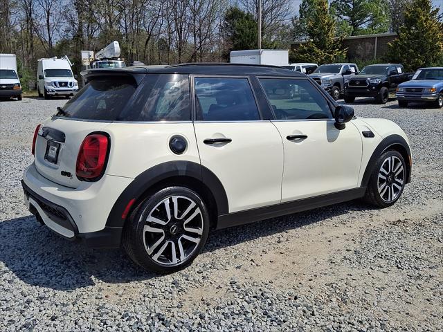 2022 MINI Hardtop Cooper S