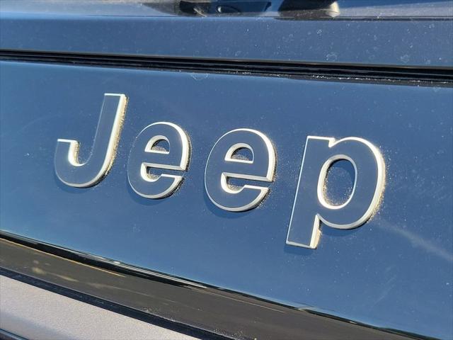 2026 Jeep Grand Wagoneer Summit Reserve 4x4