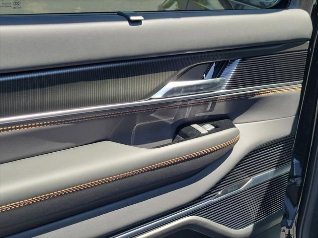 2026 Jeep Grand Wagoneer Summit Reserve 4x4