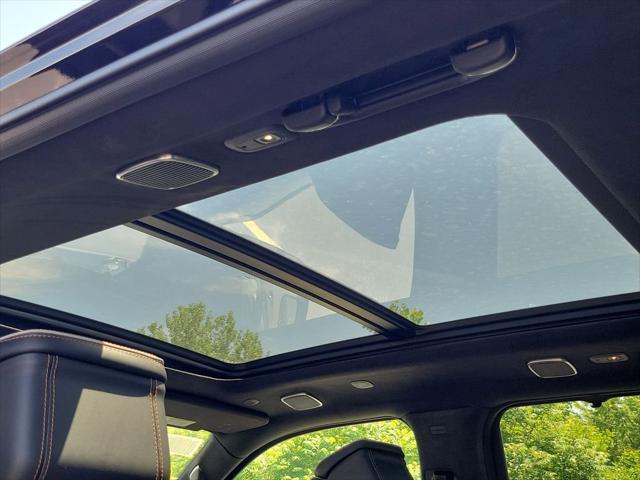 2026 Jeep Grand Wagoneer Summit Reserve 4x4