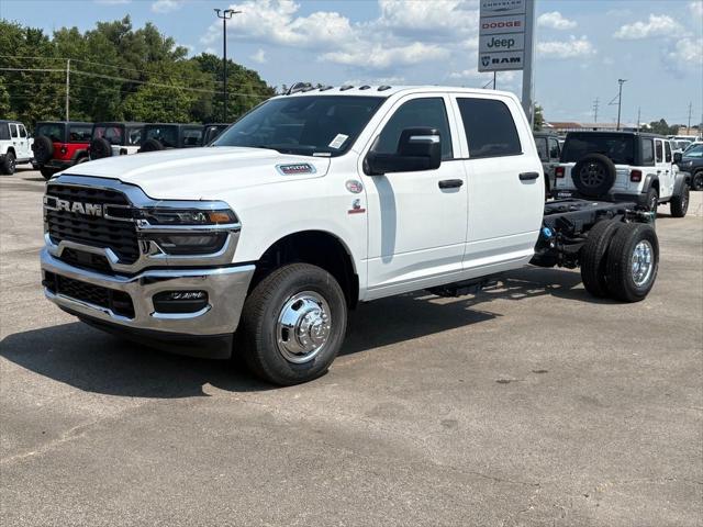 2026 RAM 3500 Chassis RAM 3500 TRADESMAN CREW CAB CHASSIS 4X4 60 CA