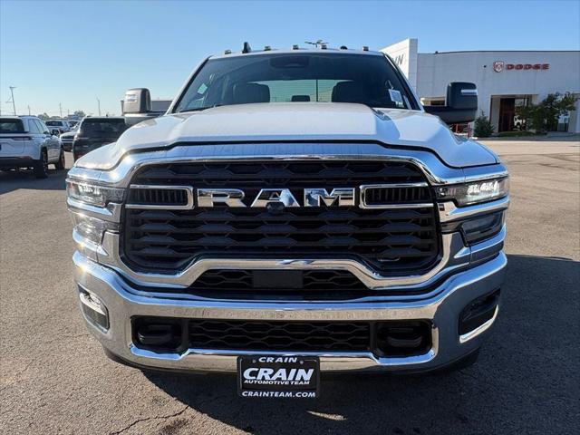 2026 RAM 3500 Chassis RAM 3500 TRADESMAN CREW CAB CHASSIS 4X4 60 CA