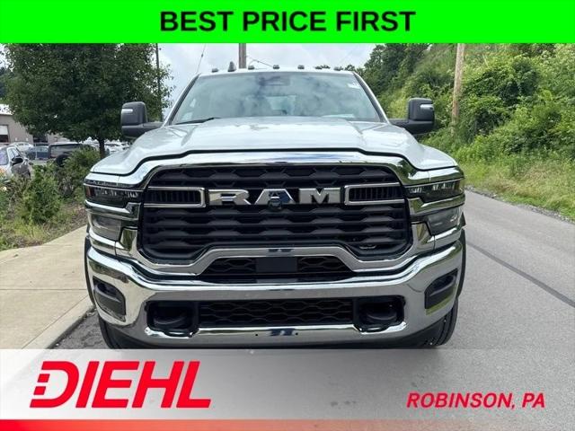 2026 RAM 5500 Chassis RAM 5500 TRADESMAN CHASSIS CREW CAB 4X4 60 CA 2026 RAM 5500 Chassis RAM 5500 TRADESMAN CHASSIS CREW CAB 4X4 60 CA