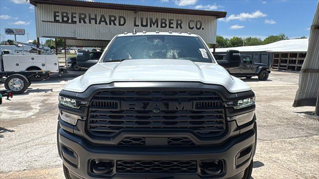 2026 RAM Ram 5500 Chassis Cab RAM 5500 TRADESMAN CHASSIS CREW CAB 4X2 84 CA 2026 RAM Ram 5500 Chassis Cab RAM 5500 TRADESMAN CHASSIS CREW CAB 4X2 84 CA