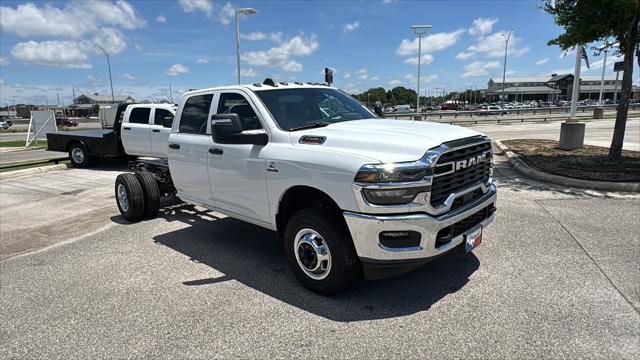 2026 RAM Ram 3500 Chassis Cab RAM 3500 TRADESMAN CREW CAB CHASSIS 4X4 60 CA