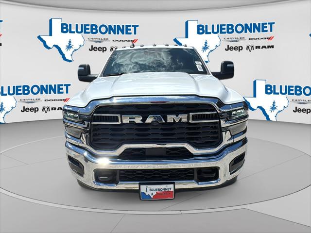 2026 RAM 3500 Chassis RAM 3500 TRADESMAN CREW CAB CHASSIS 4X4 60 CA