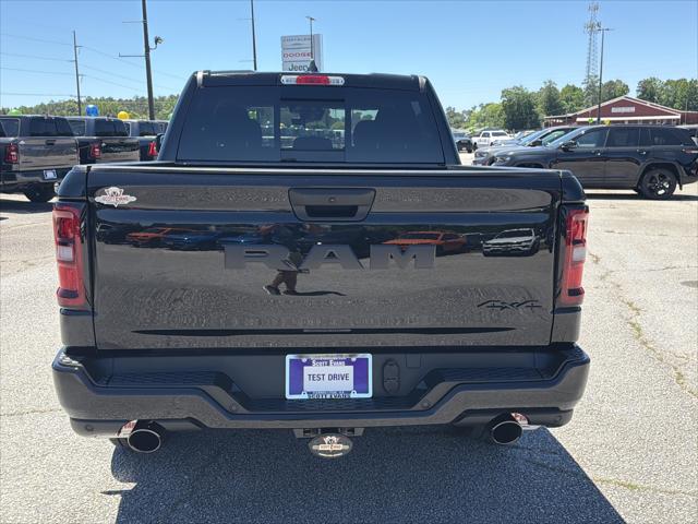 2026 Ram 1500 Express Crew Cab 4x4 5'7" Box