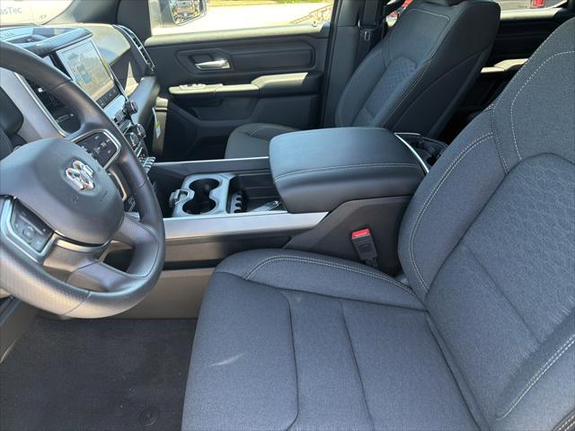 2026 Ram 1500 Express Crew Cab 4x4 5'7" Box