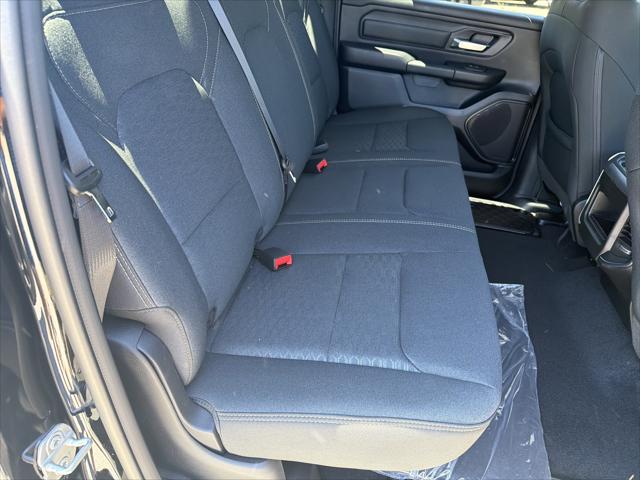 2026 Ram 1500 Express Crew Cab 4x4 5'7" Box