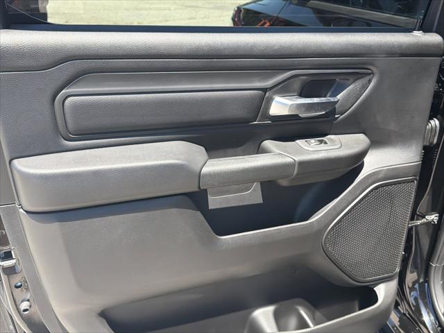 2026 Ram 1500 Express Crew Cab 4x4 5'7" Box
