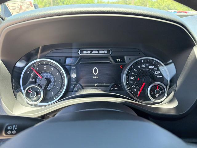 2026 Ram 1500 Express Crew Cab 4x4 5'7" Box