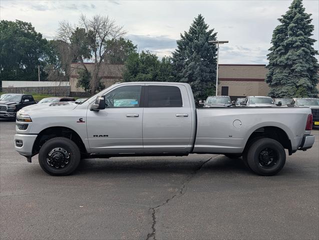 2026 RAM Ram 3500 RAM 3500 LARAMIE CREW CAB 4X4 8 BOX
