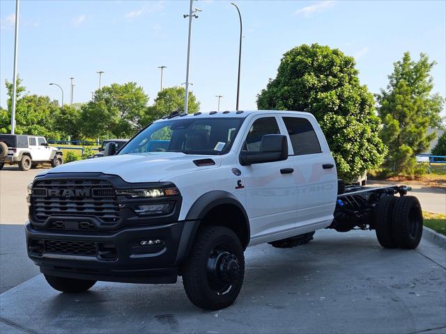 2026 RAM Ram 5500 Chassis Cab RAM 5500 TRADESMAN CHASSIS CREW CAB 4X4 84 CA