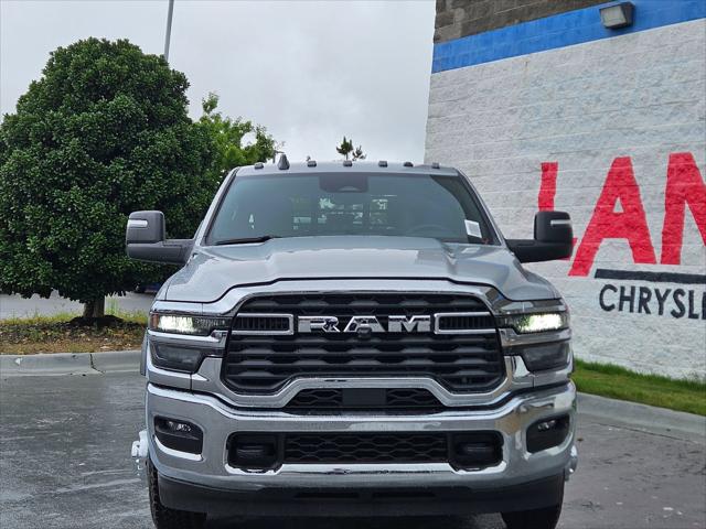 2026 RAM 3500 Chassis RAM 3500 TRADESMAN CREW CAB CHASSIS 4X4 60 CA