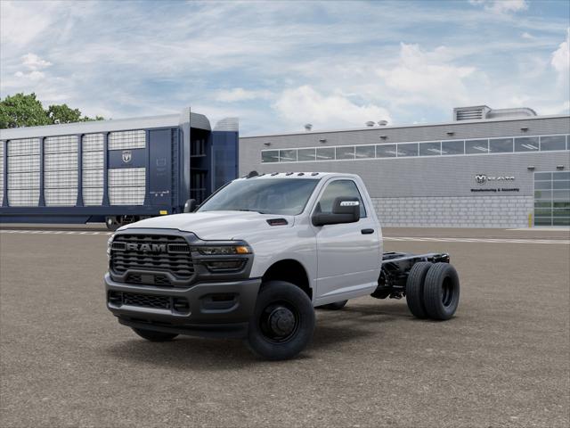 2026 RAM Ram 3500 Chassis Cab RAM 3500 TRADESMAN CHASSIS REGULAR CAB 4X4 60 CA