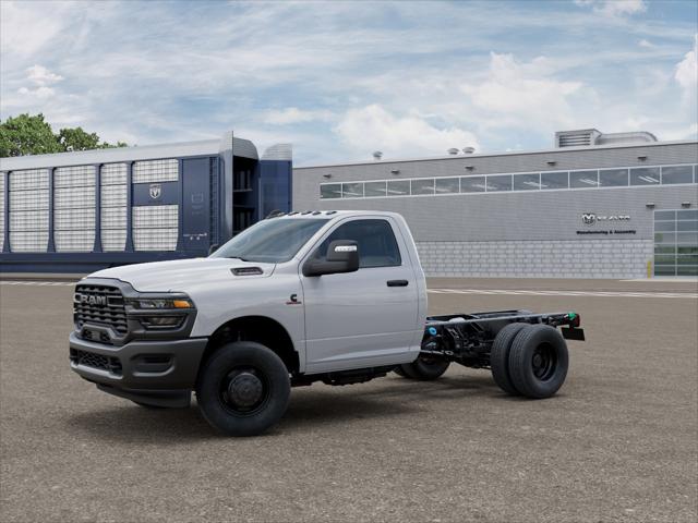 2026 RAM Ram 3500 Chassis Cab RAM 3500 TRADESMAN CHASSIS REGULAR CAB 4X4 60 CA
