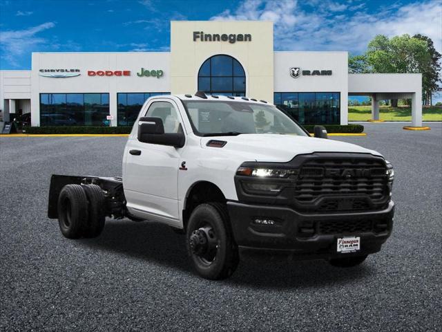 2026 RAM Ram 3500 Chassis Cab RAM 3500 TRADESMAN CHASSIS REGULAR CAB 4X4 60 CA