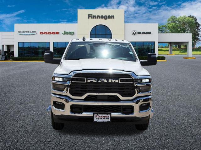 2026 RAM 3500 Chassis RAM 3500 TRADESMAN CREW CAB CHASSIS 4X4 60 CA