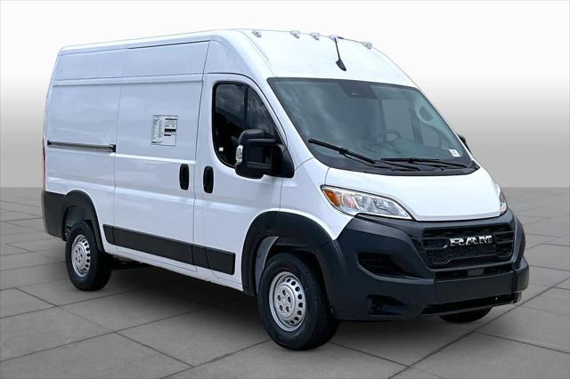 2026 Ram ProMaster Cargo Van Tradesman High Roof 136" WB w/Pass Seat