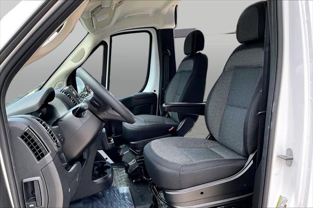 2026 Ram ProMaster Cargo Van Tradesman High Roof 136" WB w/Pass Seat