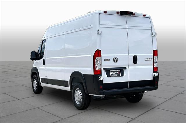 2026 Ram ProMaster Cargo Van Tradesman High Roof 136" WB w/Pass Seat