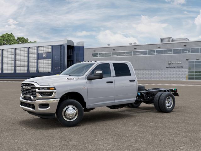 2026 RAM Ram 3500 Chassis Cab RAM 3500 TRADESMAN CREW CAB CHASSIS 4X4 60 CA