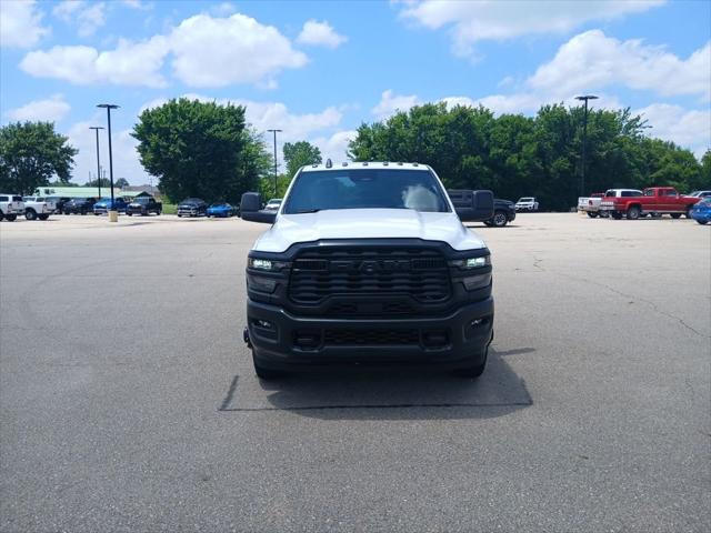 2026 RAM 3500 Chassis RAM 3500 TRADESMAN CREW CAB CHASSIS 4X4 60 CA