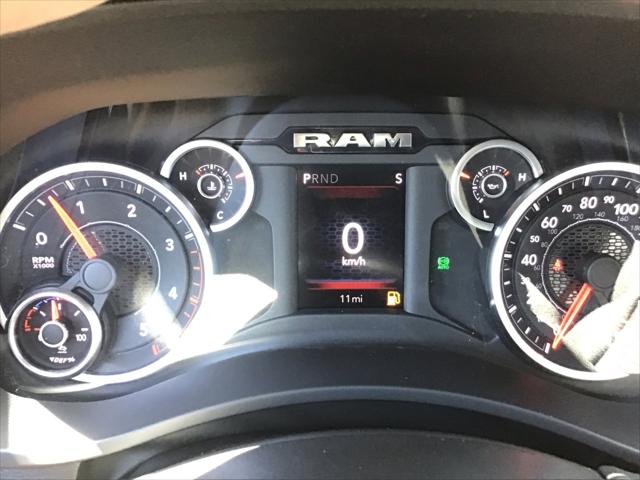 2026 RAM Ram 5500 Chassis Cab RAM 5500 TRADESMAN CHASSIS CREW CAB 4X4 84 CA