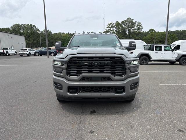 2026 RAM 3500 RAM 3500 BIG HORN CREW CAB 4X4 8 BOX