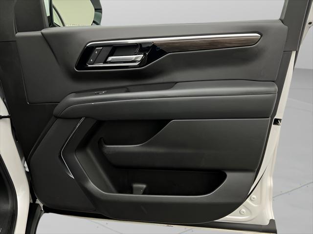 2025 Chevrolet Suburban 4WD Z71