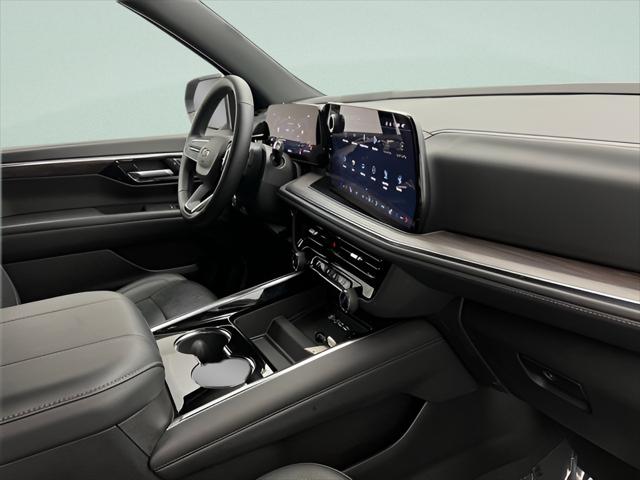 2025 Chevrolet Suburban 4WD Z71