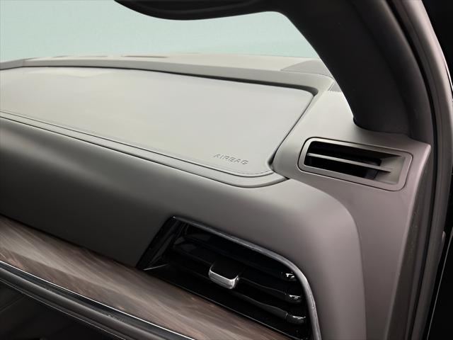 2025 Chevrolet Suburban 4WD Z71
