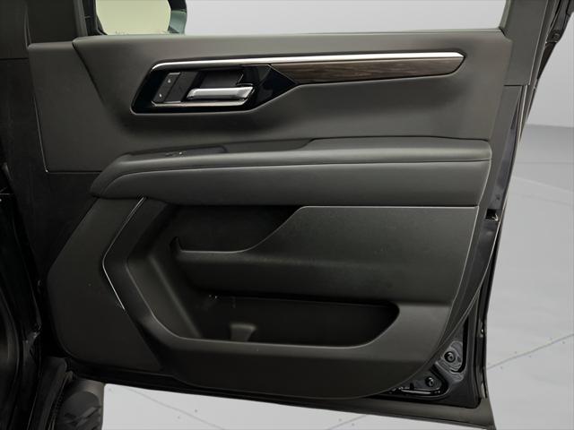 2025 Chevrolet Suburban 4WD Z71
