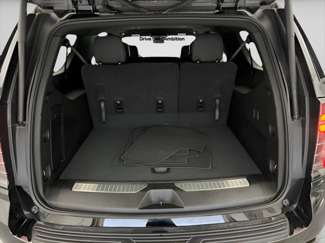 2025 Chevrolet Suburban 4WD Z71