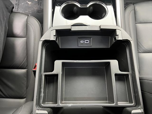 2025 Chevrolet Suburban 4WD Z71