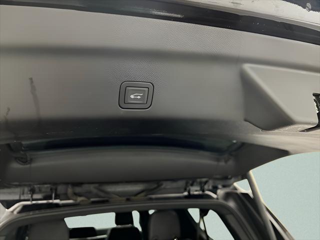 2025 Chevrolet Suburban 4WD Z71