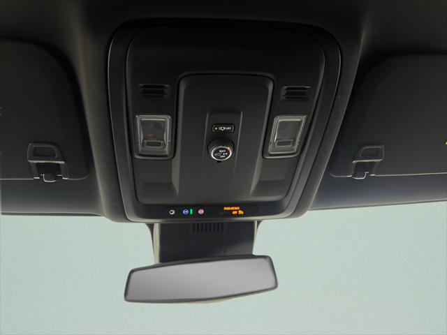 2025 Chevrolet Suburban 4WD Z71