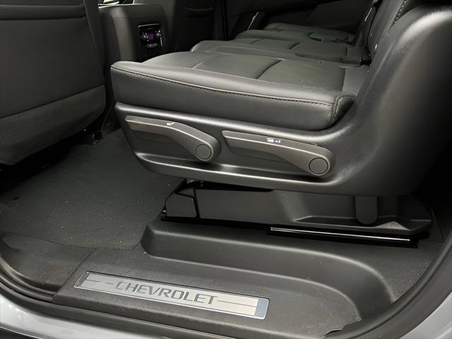 2025 Chevrolet Suburban 4WD Z71