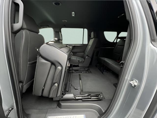 2025 Chevrolet Suburban 4WD Z71