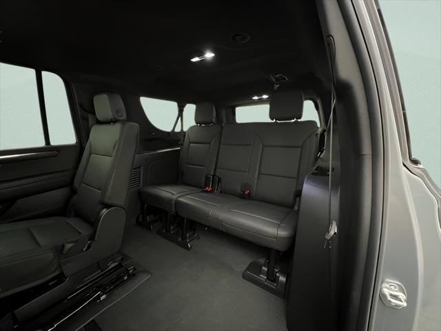 2025 Chevrolet Suburban 4WD Z71