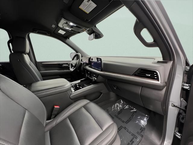 2025 Chevrolet Suburban 4WD Z71